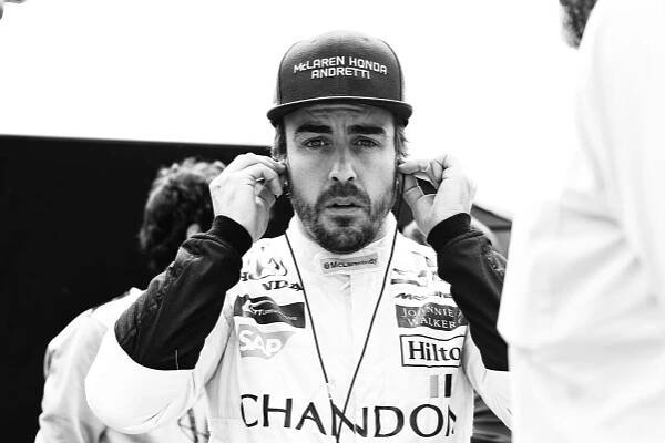 Alonso si chce v Indy spravit chuť z mizérie ve formuli 1, ve hře je i ceněná Trojkoruna