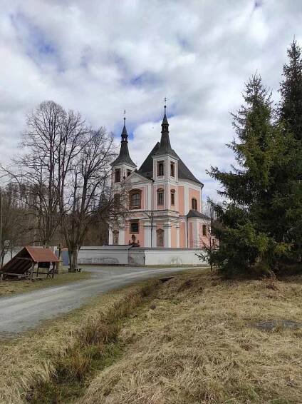 Kostel sv. Anny a sv. Jakuba Většího