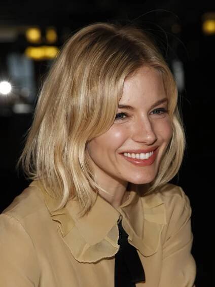 Sienna Miller – Nose, Cheek, Smile, Lip, Eyebrow, Eyelash…