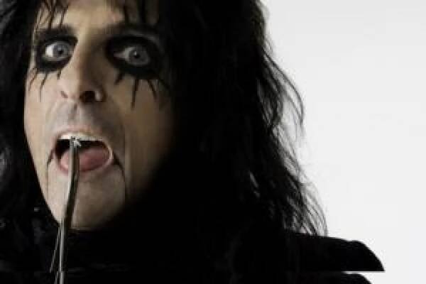 Alice Cooper chystá album předělávek | Spark Rock Magazine
