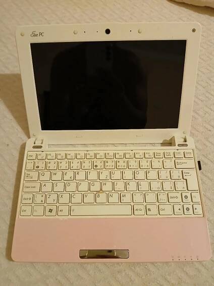 Asus mini notebook - Počítače a hry