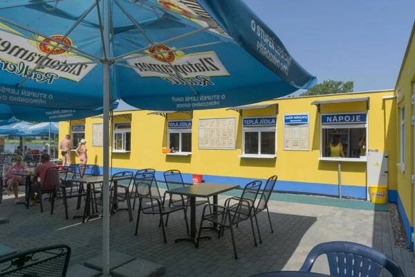 Gallery image of AUTO-AQUA-CYCLOCAMP OSTROŽSKÁ NOVÁ VES in Ostrožská Nová Ves