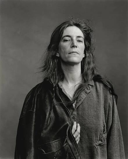 123 ROCK | Patti Smith | Patti Smith Group | Horses - 1975 | Album : Horses - Recording in Studio Electric Lady, New York City, United States of America - Recorded : August - September 18, 1975 - Released : November 10, 1975 | Genre : Protopunk, Art Rock, Punk Rock, Art Punk, Free Jazz, Rock and Roll, Pop Rock, Indie Rock, Garage Rock | Song : Land (Horses) - Live - BBC Two - The Old Grey Whistle Test - London - England - United Kingdom - May 11, 1976 | Patti Smith (Patricia Lee Smith) - December 30, 1946 - Chicago, Illinois, U.S., United States of America - Lead Vocals, Guitar, Clarinet (1974 - 1979, 1988, 1996 - ...), Lenny Kaye (Lenny Kusikoff) (Also called : Lenny Kaye Connection) - December 27, 1946 - Washington Heights, Manhattan, New York City, New York, United States of America - Lead Guitar (1974 - 1979, 1996 - ...), Ivan Král - May 12, 1948 - Prague, Czechoslovakia - Bass Guitar, Guitar, Backing Vocals (1975 - 1979), Jay Dee Daugherty - March 22, 1952 - Santa Barbara, California, United States of America - Drums (1975 - 1979, 1988, 1996 - ...), Richard Sohl (Richard Arthur Sohl) (Also called : DNV) - May 26, 1953 - Queens, New York City, New York, United States of America - Piano, Keyboards (1974 - 1977, 1979, 1988), Jackson Smith : Guitar (2016 -...), Tony Shanahan : Bass Guitar, Keyboards (1996 -...), Bruce Brody : Keyboards (1977 - 1978), Fred « Sonic » Smith : Guitar (1988), Kasim Sulton : Bass Guitar (1988), Oliver Ray : Guitar (1996 - 2005), Jack Petruzzelli : Guitar (2006 - 2016) | Additionnal Artist : Tom Verlaine (Band : Television) - Guitars on « Break It Up », Allen Lanier (Band : Blue Öyster Cult) - Guitars on « Elegie », John Cale - Bass Guitar on « My Generation » | Genre : Protopunk, Art Rock, Punk Rock, Art Punk, Free Jazz, Rock and Roll, Pop Rock, Indie Rock, Garage Rock | Music, Informations, Discography, Lead Singer, Album Infos, Song, Listen, Watch, Look, See, View, Photos, Clip, Live, Concerts, Album Covers, Videos, Photographs 