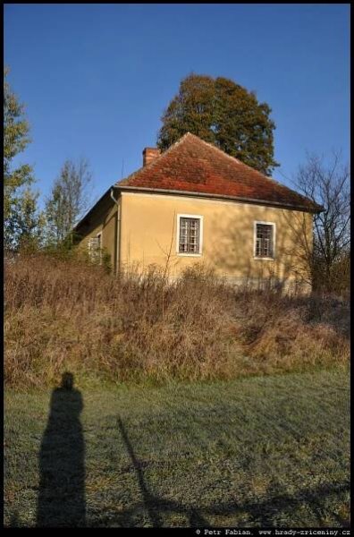 Samšina – fotografie / hrady-zriceniny.cz