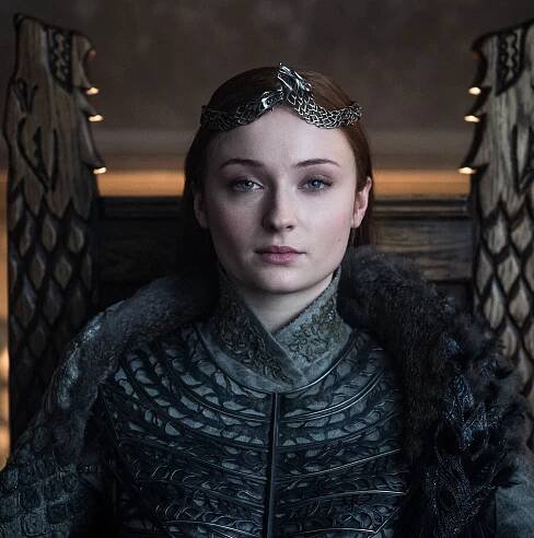 What Sansa Stark’s coronation hairstyle says about her character development