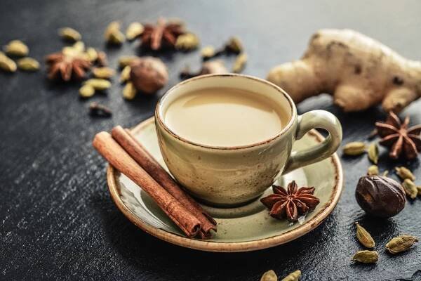 9 Health Benefits of Chai Tea & 5 Tips - Tartelette