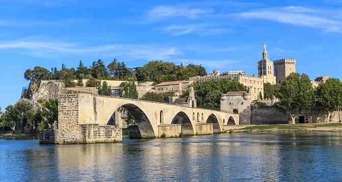 Avignon, Francie – co vidět, zajímavosti, počasí - Vcestovani.cz