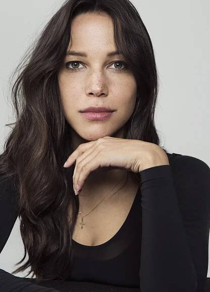 Caroline Ford fotka