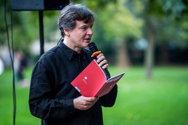 Prager Literaturhaus - Literatura pod širým nebem: Jaromír Typlt | 01.10.2024 - P1353376.jpg