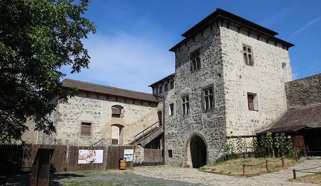 Hrad Kunětická Hora