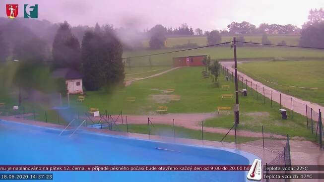 Lomnice nad Popelkou - koupaliště, bouřka 18.6.2020 kamera 2