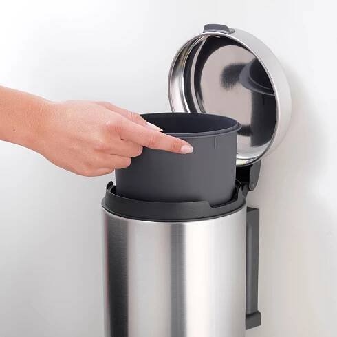 Brabantia Koš na stěnu 3l, bílá | SrovnejLeky.cz