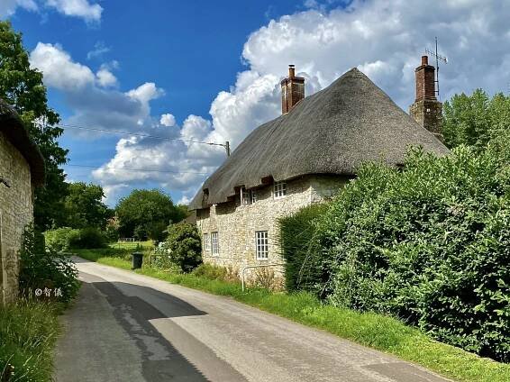 The hidden treasure of Wiltshire – Got the Fridge Magnet