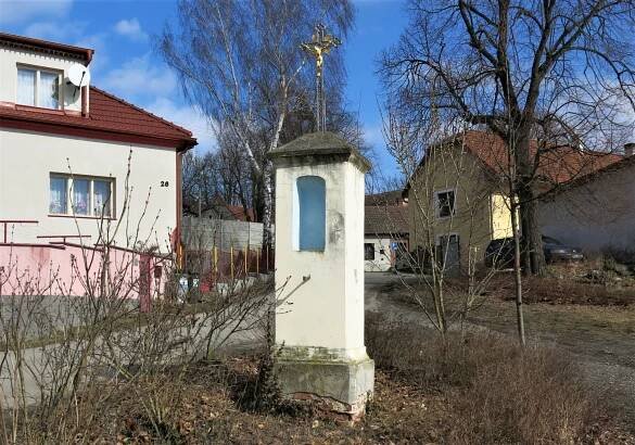Fotografie - Mělnická Vrutice-kříž na návsi - 08.03.2018