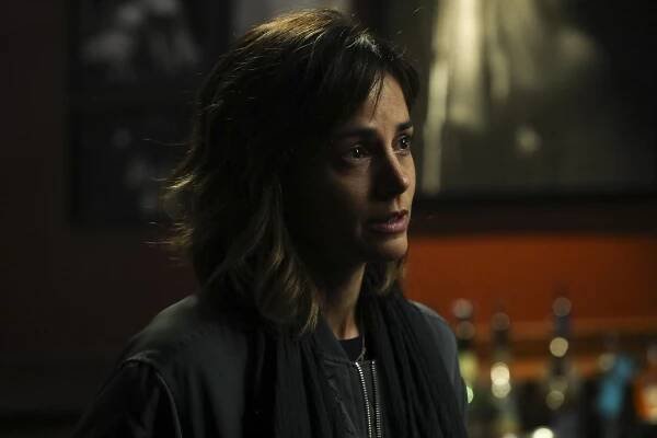 A Million Little Things - Unexpected - Z filmu - Stephanie Szostak