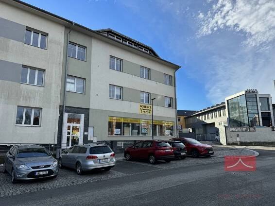 Pronájem obchodního prostoru, 321 m2, Žižkova, Humpolec, 37 500 Kč/měs
