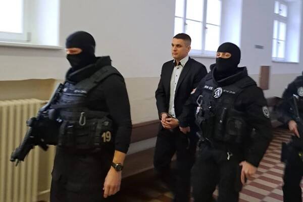 Polícia má ďalší problém so systémom kajúcnikov. Ukazuje to vyšetrovanie vraždy Daniela Tupého