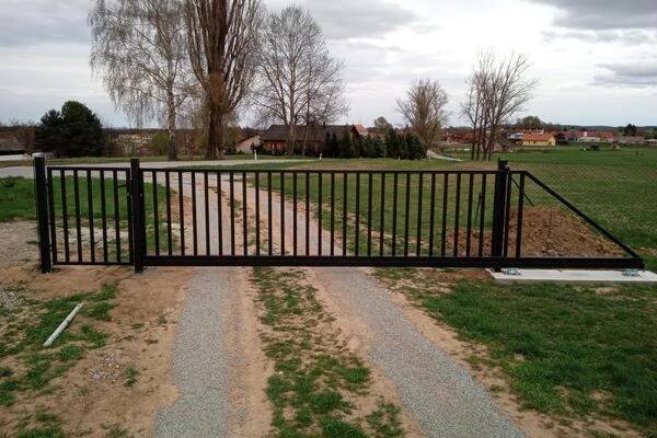 Zámečnictví Vondráček foto 1