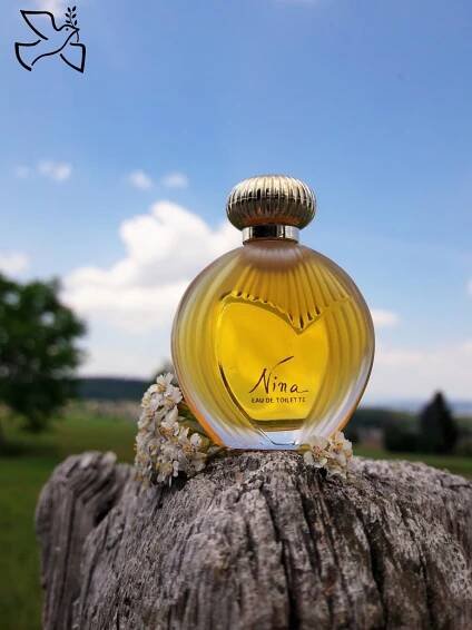 Nina (1987) Nina Ricci pro ženy