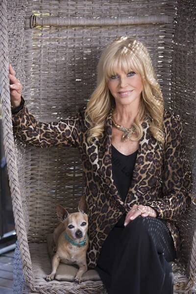 Britt ekland - JamesBond007.se