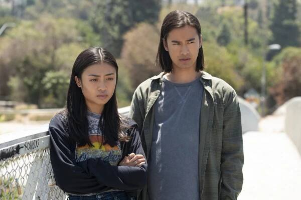 Lehké jako pírko - …Innocent as a Lamb - Z filmu - Jordan Rodrigues, Brianne Tju