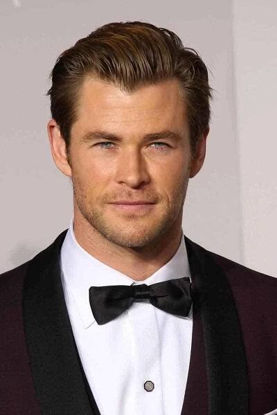 Chris Hemsworth hairline