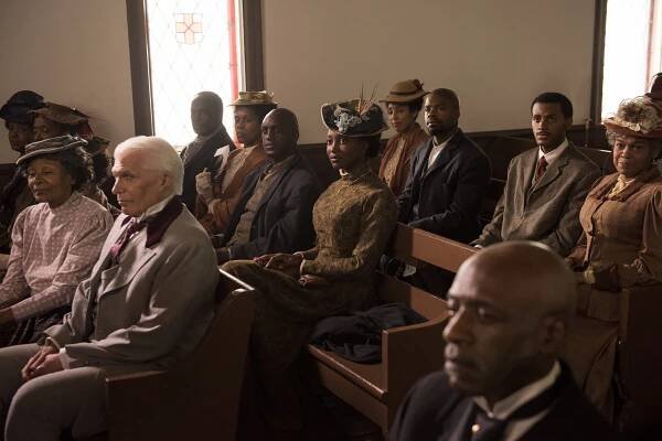 Mouna Traoré, Lamont James, Jordan Johnson-Hinds - Případy detektiva Murdocha - Barvoslepost - Z filmu
