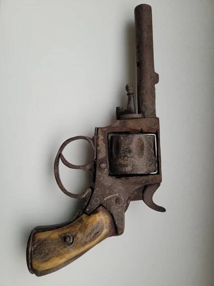 Revolver | LovecPokladu.cz