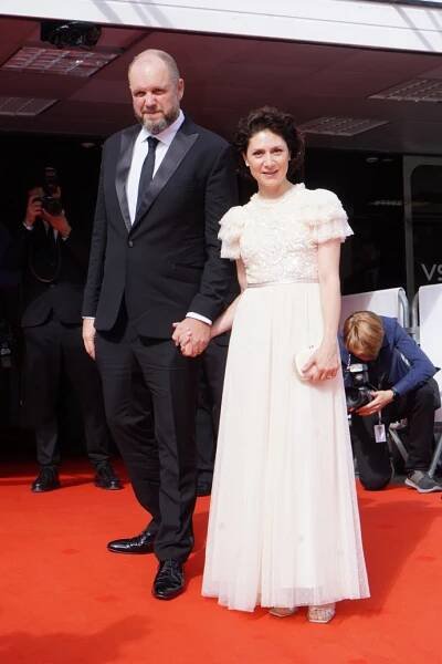 FOTO: Martha Issová s partnerem Davidem Ondříčkem. – stránka 51