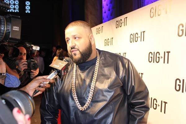 Soubor:DJ Khaled 2012.jpg – Wikipedie