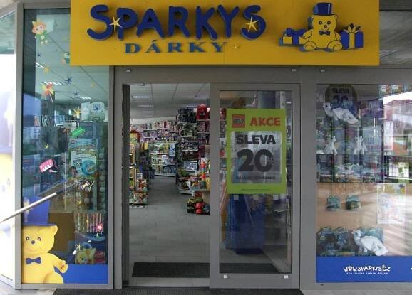 Prodejna hraček SPARKYS Strakonice OC Maxim | Sparkys