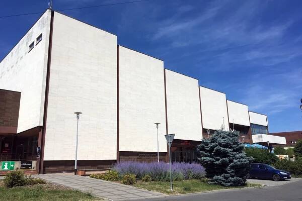 KULTURNÍ DŮM UHERSKÝ BROD – Architektura 489