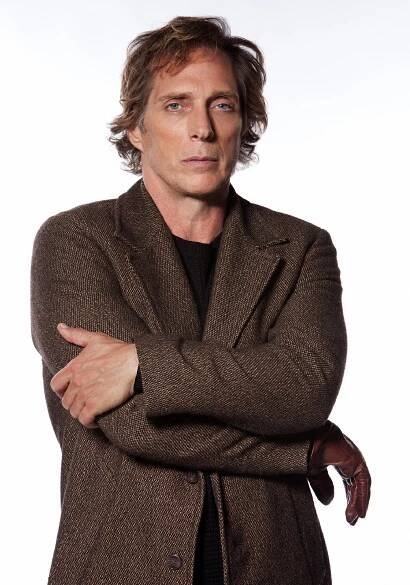 Bez hranic - Promo - William Fichtner