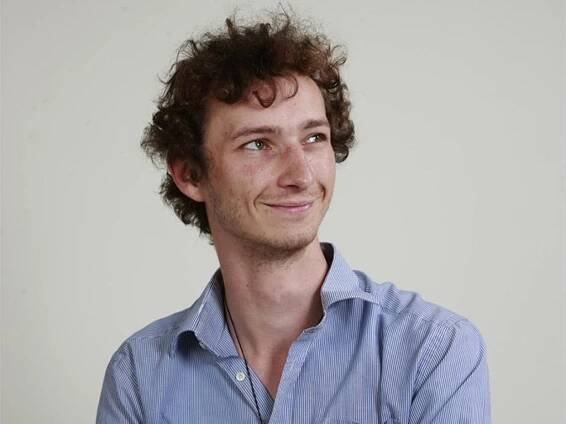 Na DAMU mě nepřijali, tak jsem se rozhodl herectvím živit, říká Daniel Možnar