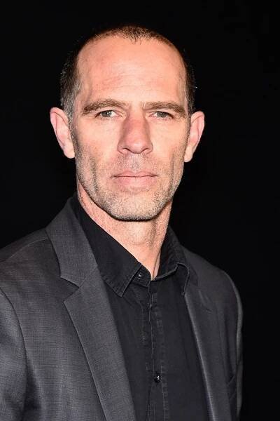 Neil Sandilands herec