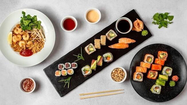 Sushi Bar Rong Vang II