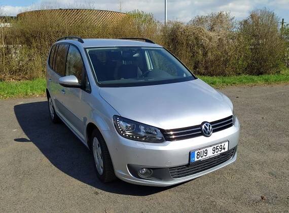 Bazar: prodej Volkswagen Touran MPV 1,6 TDI 77kW manuál, ojeté, nafta, rok 2013, barva šedá metalíza - Portál řidiče