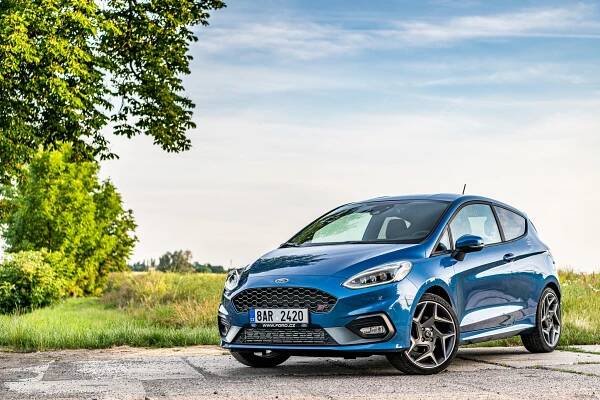 Ford Fiesta ST: Nejzábavnější svezení za poslední dobu - roadblog.cz