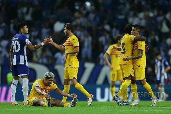 FC Porto vs FC Barcelona – UEFA Champions League 2023/24 – Matchday2 – Despfoto