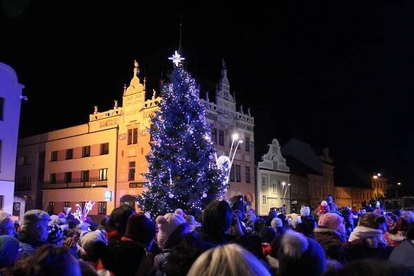 Strakonicko zahajuje advent: Nechybí trubači, jarmarky a tvořivé dílny
