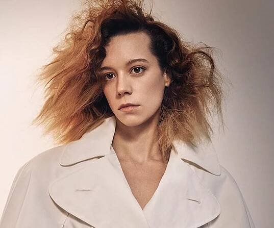 Chloe Pirrie