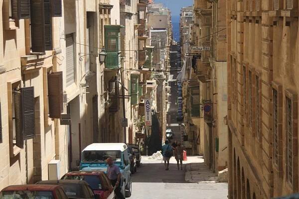 Valletta: hektické, moderní i historické hlavní město Malty | Radiožurnál