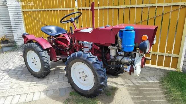 Malotraktor TK14 TZ4K14 1D90A + příslušenství a ND - Hodonín - Bazar