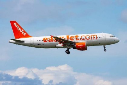 EasyJet passengers ‘bounced around like there were in a washing machine’ during storm flight