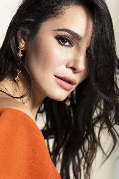 Mexican actress Martha Higareda photographed by Ana Blumenkron — Ana Blumenkron