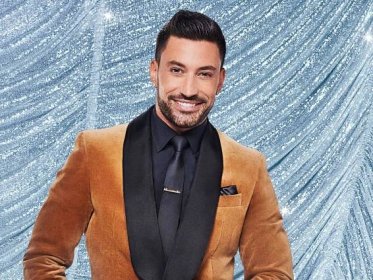 Strictly's Giovanni Pernice celebrates with 'other half' amid split reports
