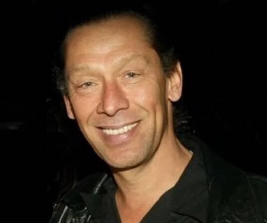 Alex Van Halen Biography - Facts, Childhood, Family Life & Achievements