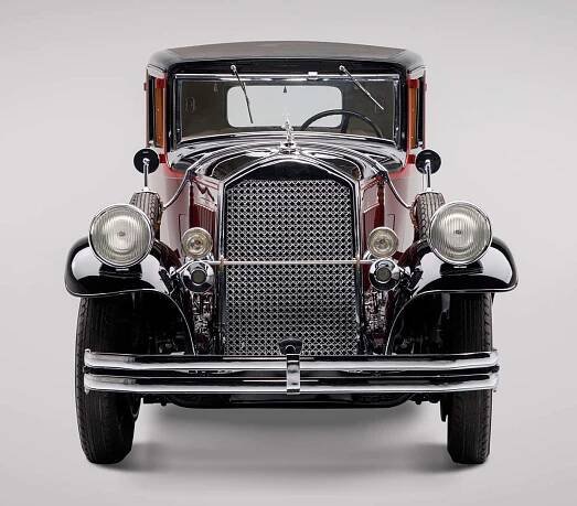 1929 Pierce-Arrow Model 133 Limousine - The JBS Collection
