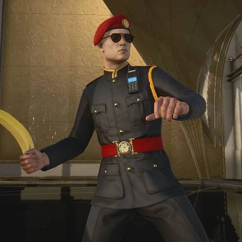 The weirdest weapons in Hitman 3 you mustn’t miss