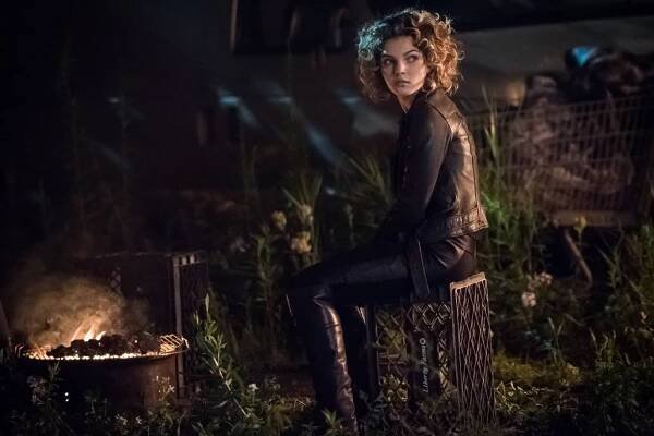 Gotham - Dívej se mi do očí - Z filmu - Camren Bicondova